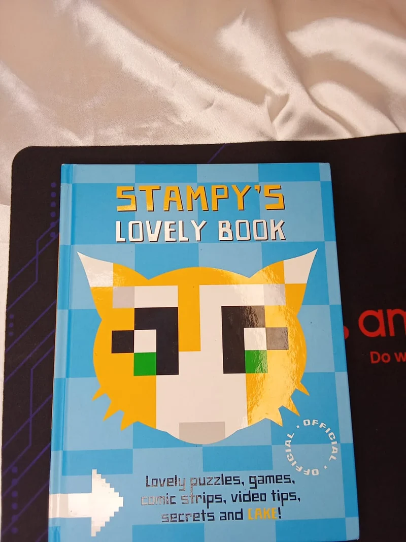 STAMPY'S LOVELY BOOK -PUZZLES, GAMES,... book cover